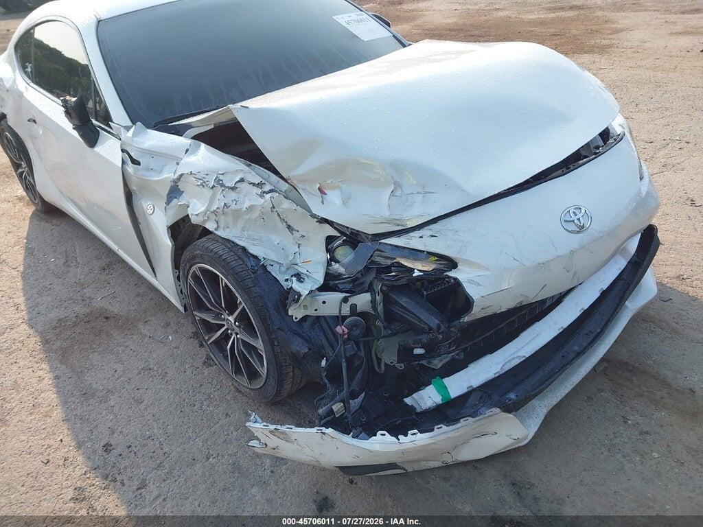 JF1ZNAA19H9709433 2017 TOYOTA 86 photo no. 6