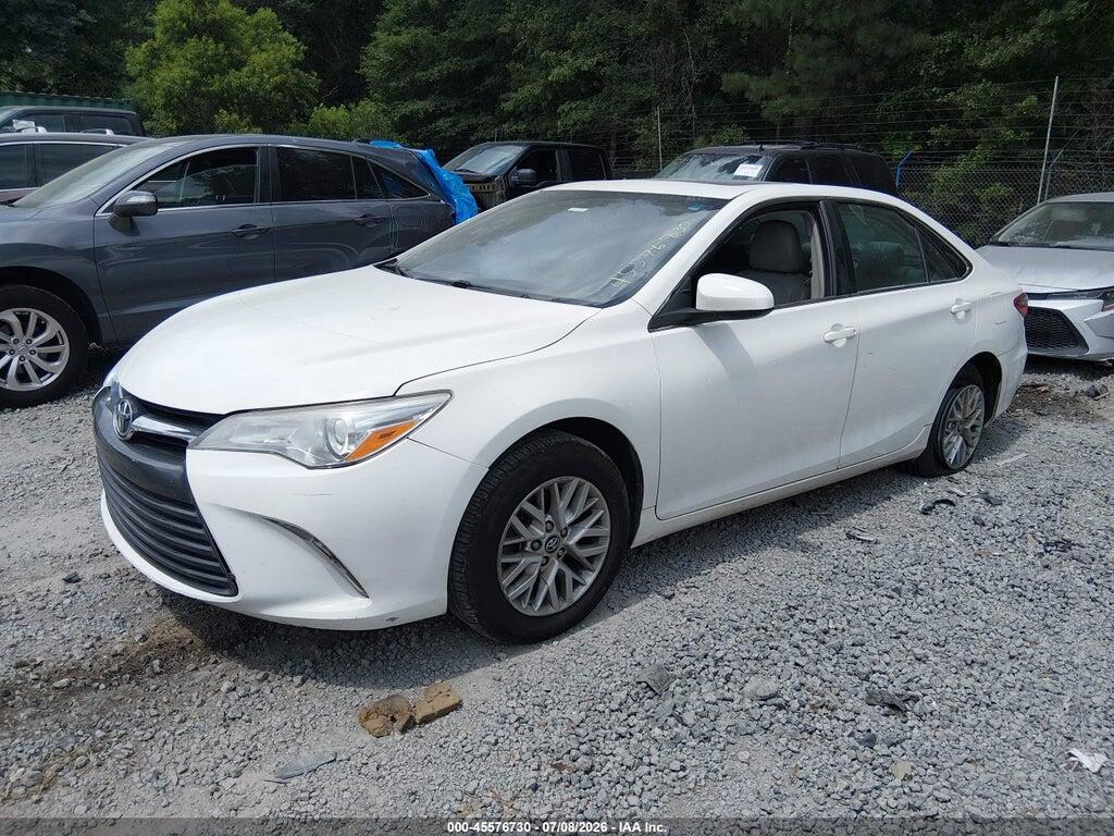 4T1BF1FK4HU359762 2017 TOYOTA CAMRY photo no. 2