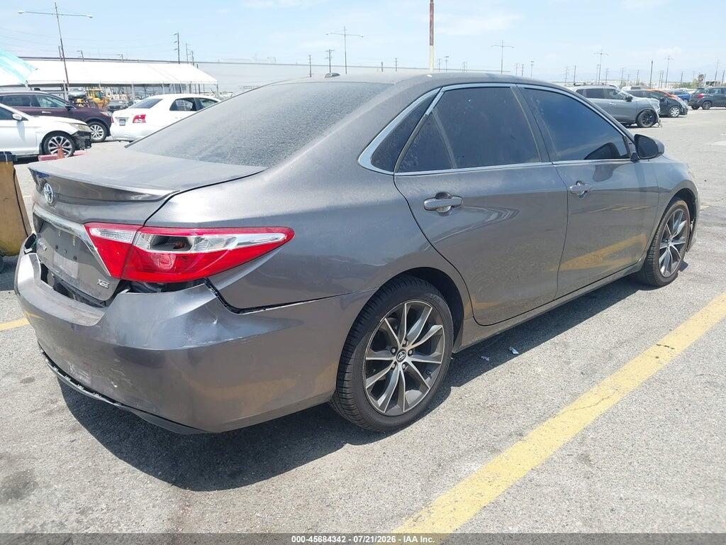 4T1BF1FK7HU782318 2017 TOYOTA CAMRY photo no. 4