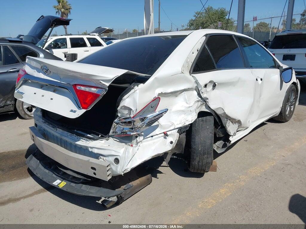4T1BF1FK0HU302880 2017 TOYOTA CAMRY photo no. 4