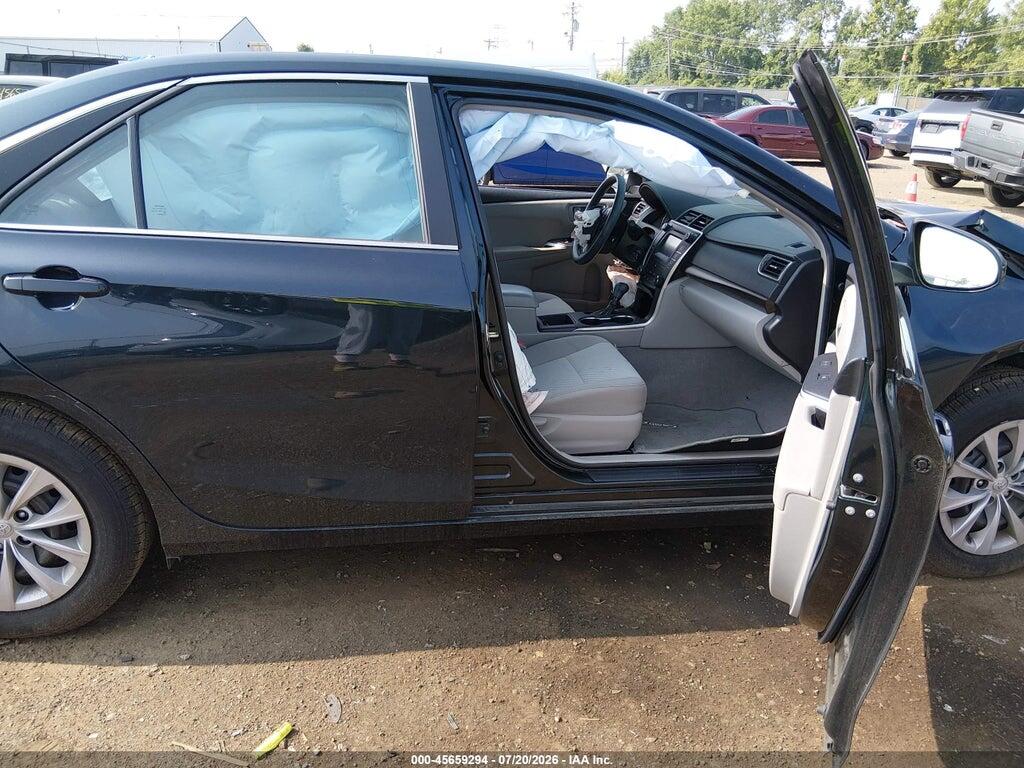 4T1BF1FK0HU287734 2017 TOYOTA CAMRY photo no. 5