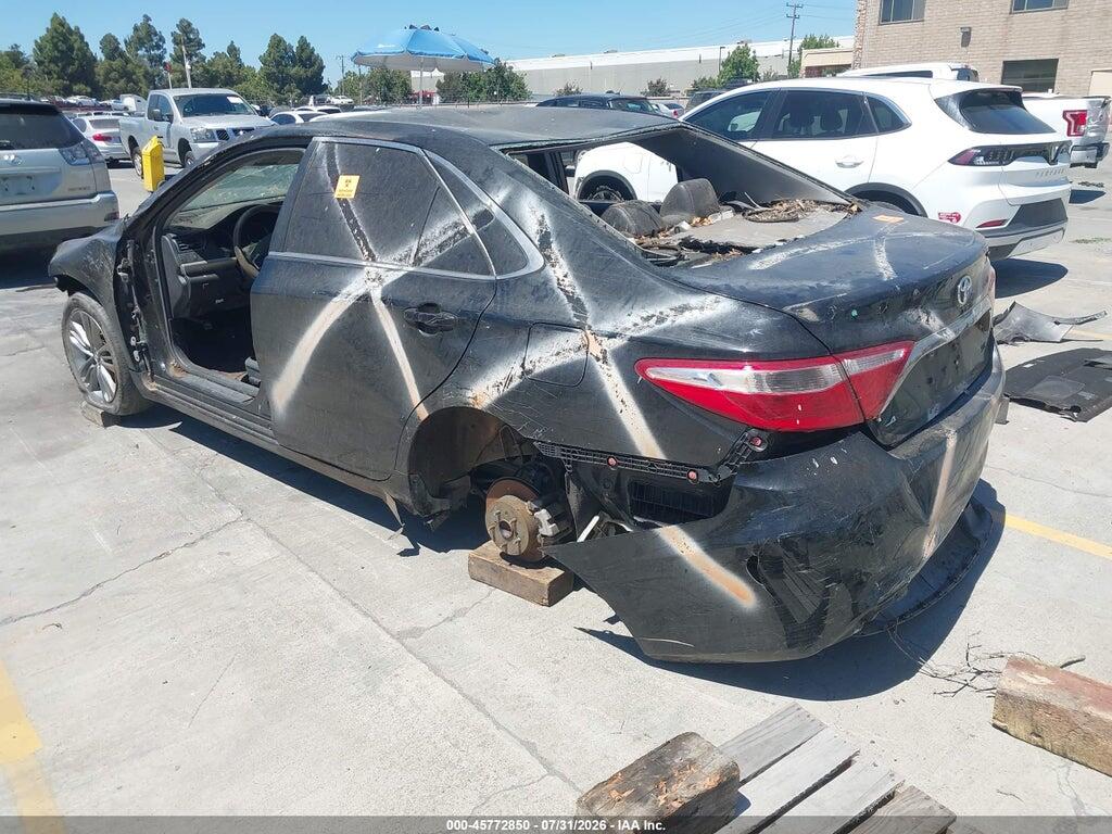 4T1BF1FK9HU326028 2017 TOYOTA CAMRY photo no. 3