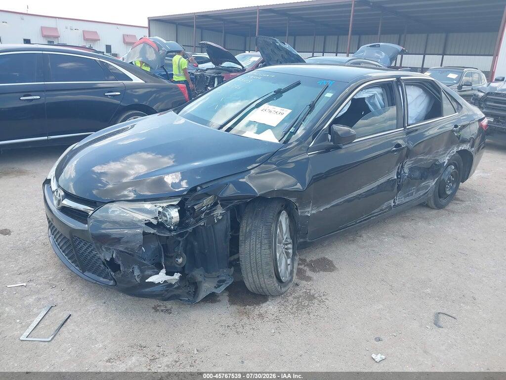 4T1BF1FK0HU400176 2017 TOYOTA CAMRY photo no. 2