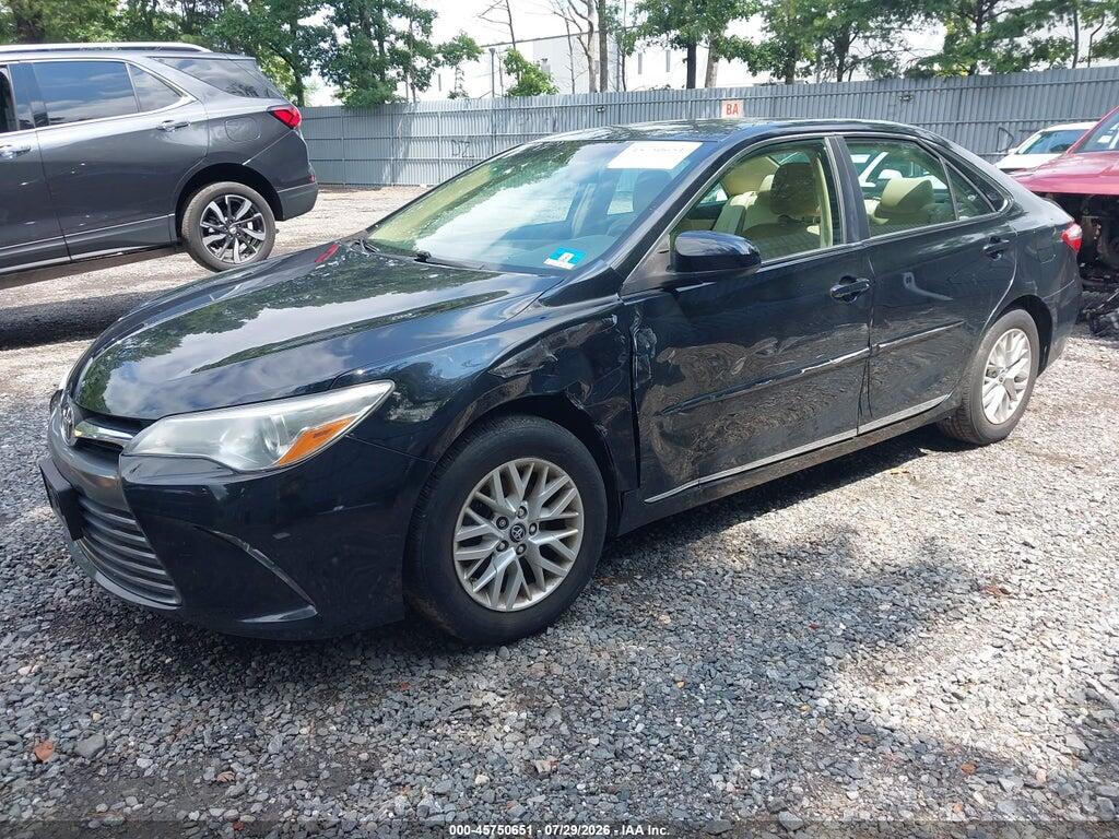 4T1BF1FK5HU433643 2017 TOYOTA CAMRY photo no. 2