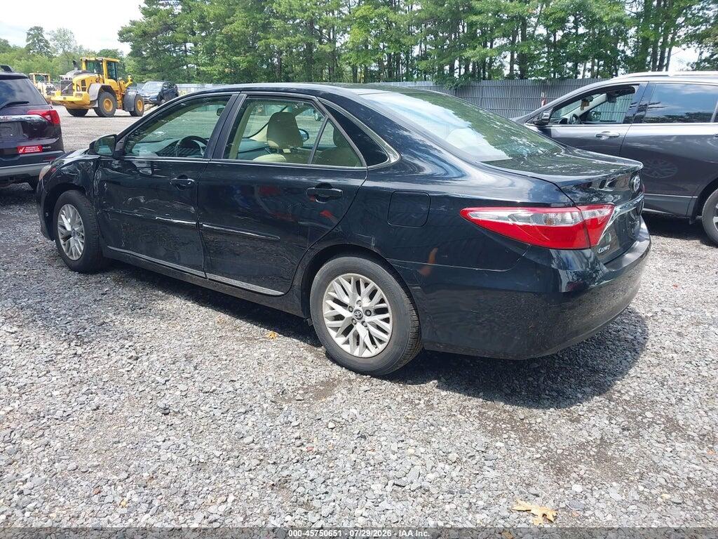 4T1BF1FK5HU433643 2017 TOYOTA CAMRY photo no. 3