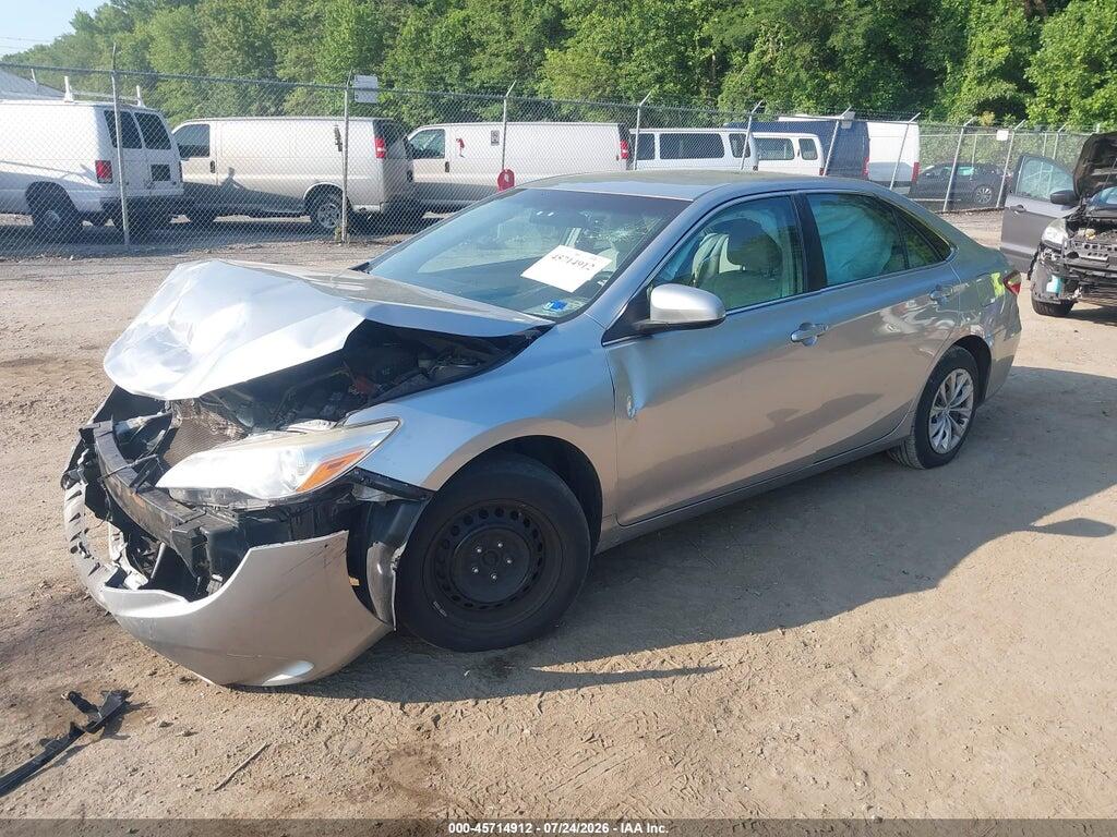 4T1BF1FK9HU379036 2017 TOYOTA CAMRY photo no. 2