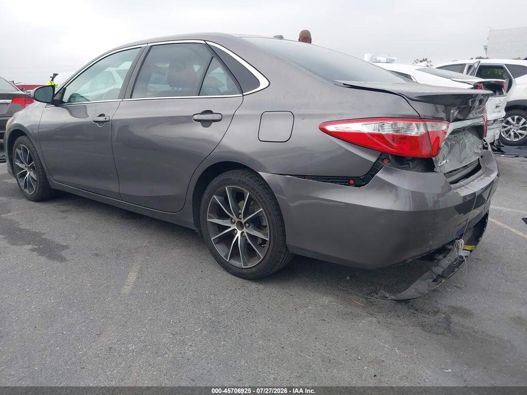 4T1BF1FK6HU794444 2017 TOYOTA CAMRY photo no. 3