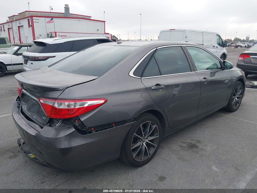 4T1BF1FK6HU794444 2017 TOYOTA CAMRY photo no. 4