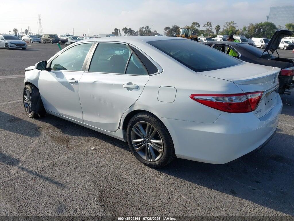 4T1BF1FK6HU379950 2017 TOYOTA CAMRY photo no. 3