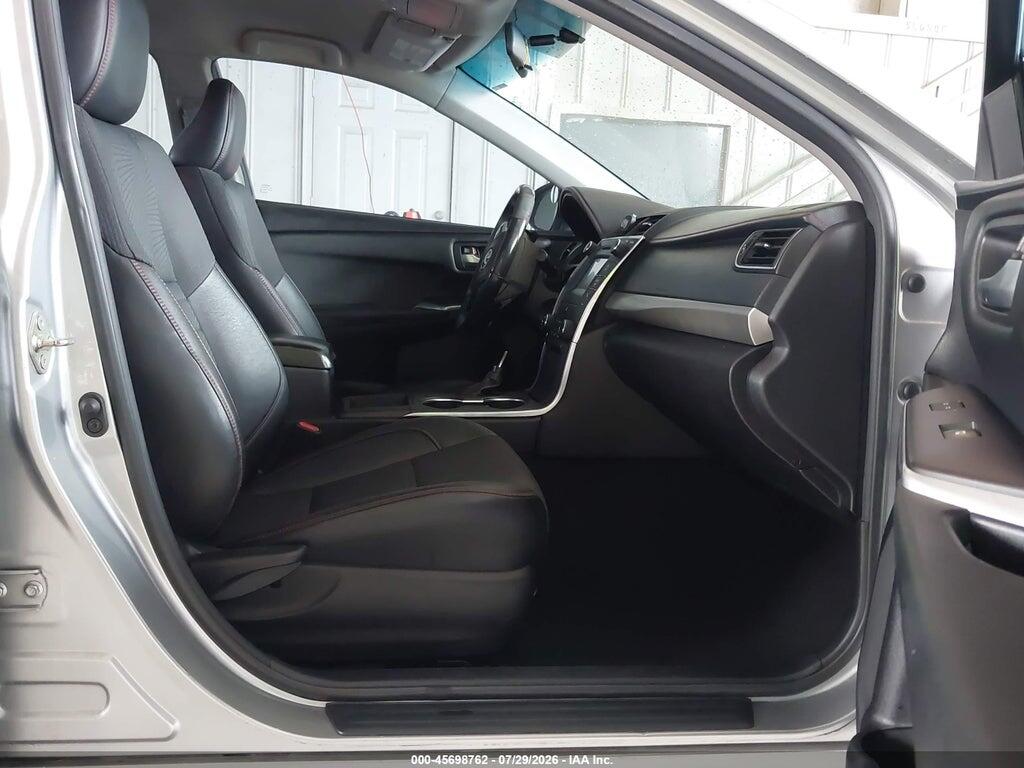 4T1BF1FK3HU774944 2017 TOYOTA CAMRY photo no. 5