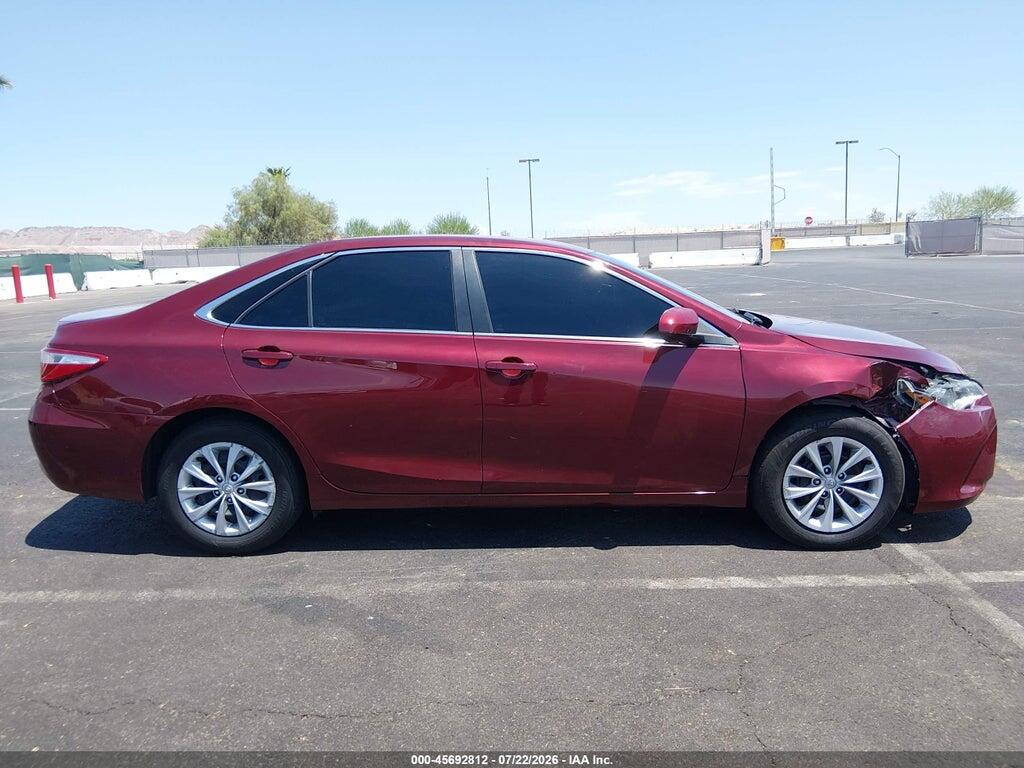 4T1BF1FK3HU683026 2017 TOYOTA CAMRY photo no. 12
