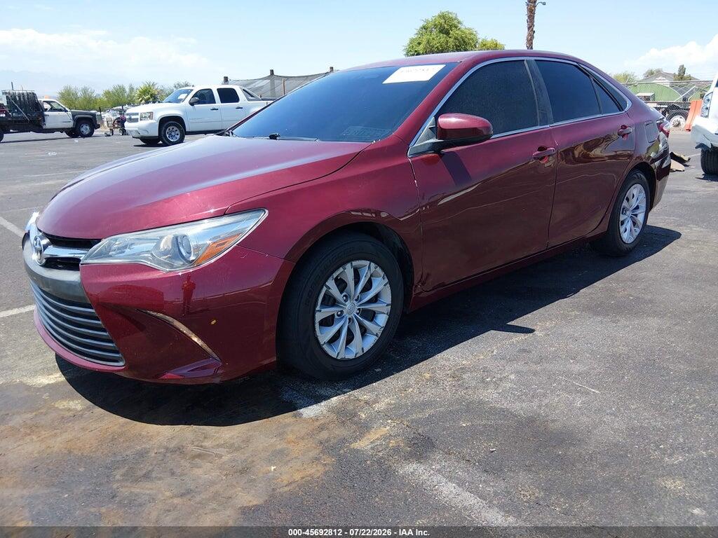 4T1BF1FK3HU683026 2017 TOYOTA CAMRY photo no. 2