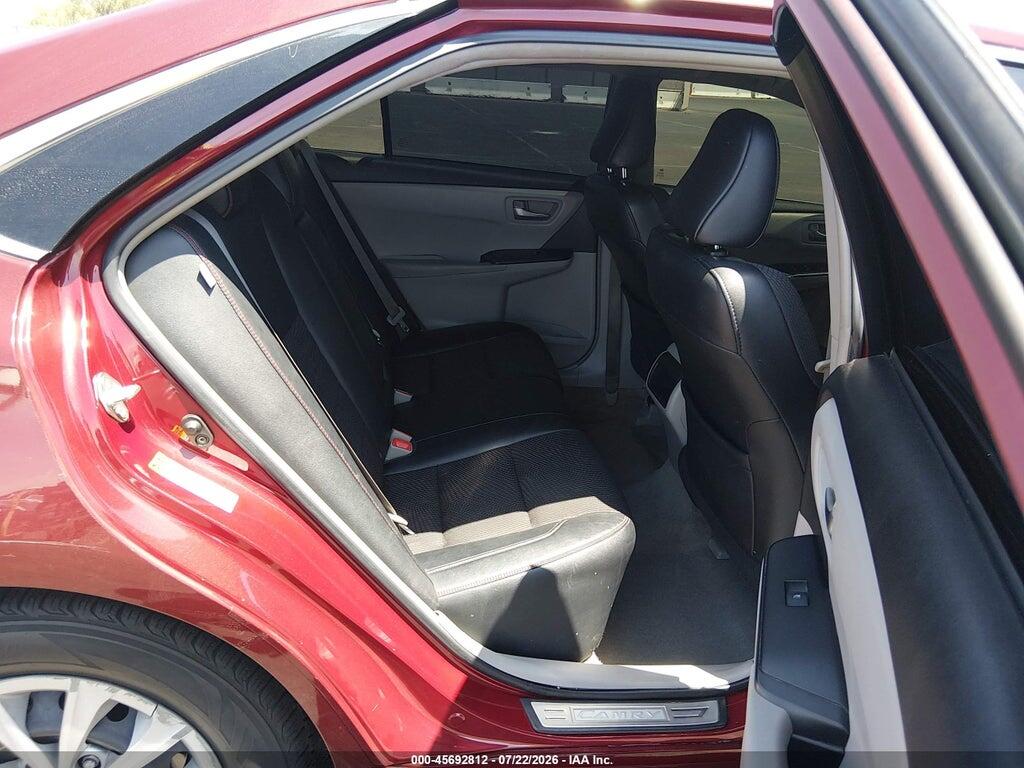 4T1BF1FK3HU683026 2017 TOYOTA CAMRY photo no. 8