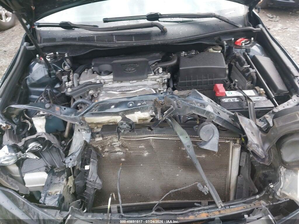 4T1BF1FK2HU714668 2017 TOYOTA CAMRY photo no. 10