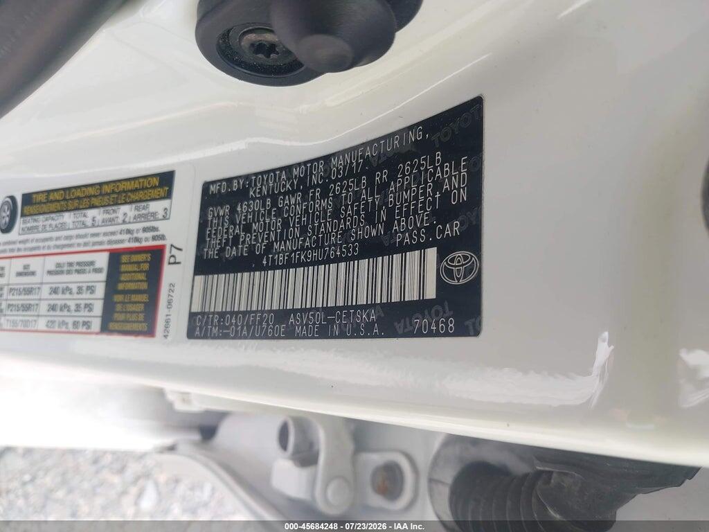 4T1BF1FK9HU764533 2017 TOYOTA CAMRY photo no. 9