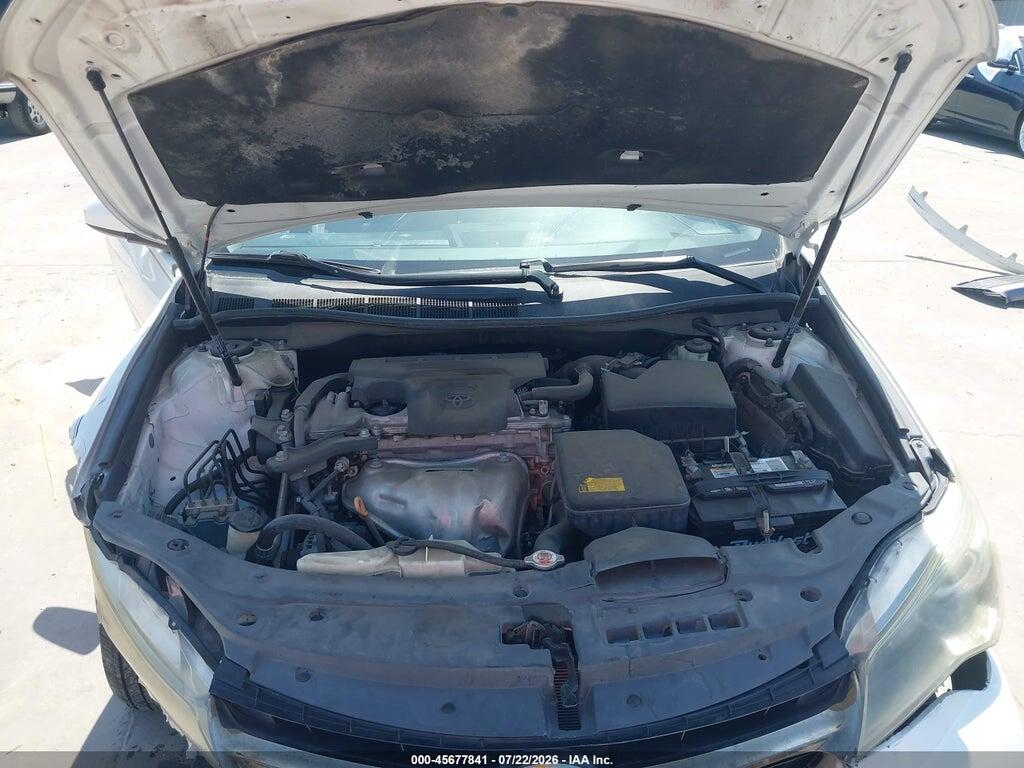 4T1BF1FK2HU368976 2017 TOYOTA CAMRY photo no. 10