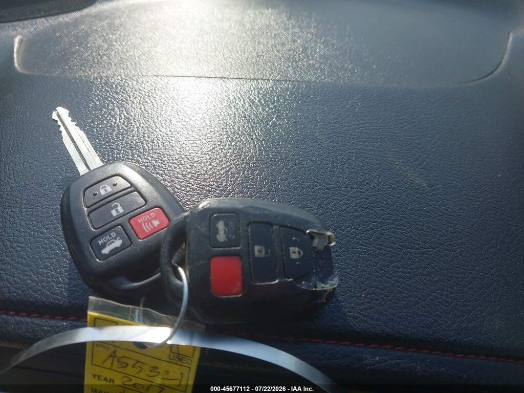 4T1BF1FK3HU403671 2017 TOYOTA CAMRY photo no. 11