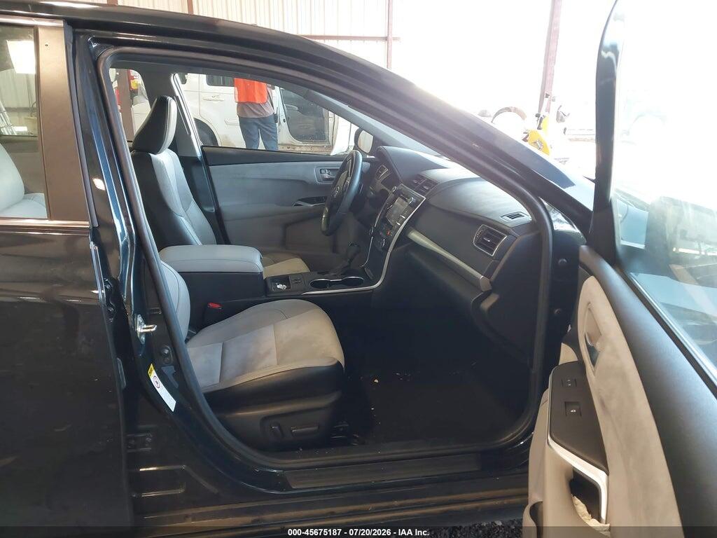 4T1BF1FK3HU619097 2017 TOYOTA CAMRY photo no. 5