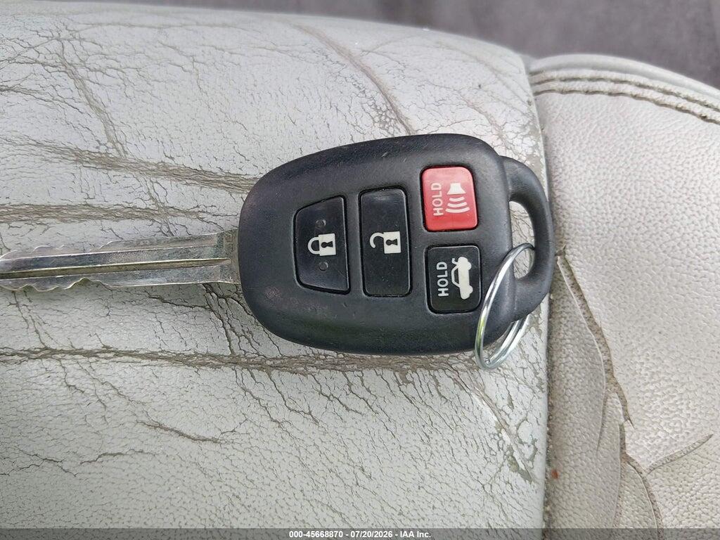 4T1BF1FKXHU302790 2017 TOYOTA CAMRY photo no. 11