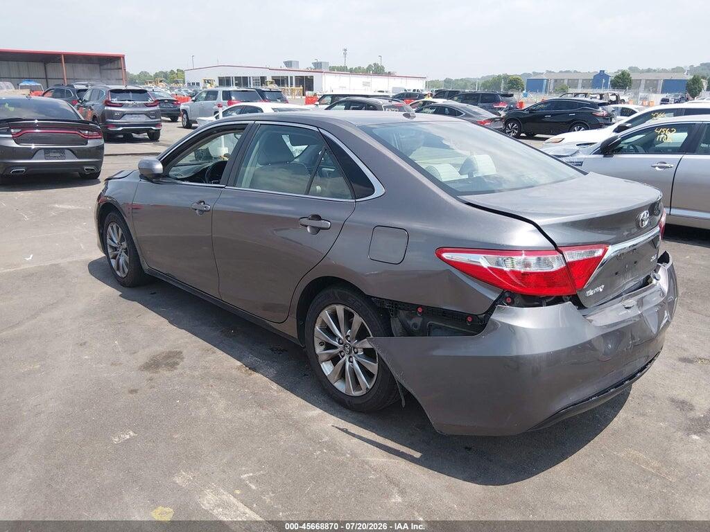 4T1BF1FKXHU302790 2017 TOYOTA CAMRY photo no. 3