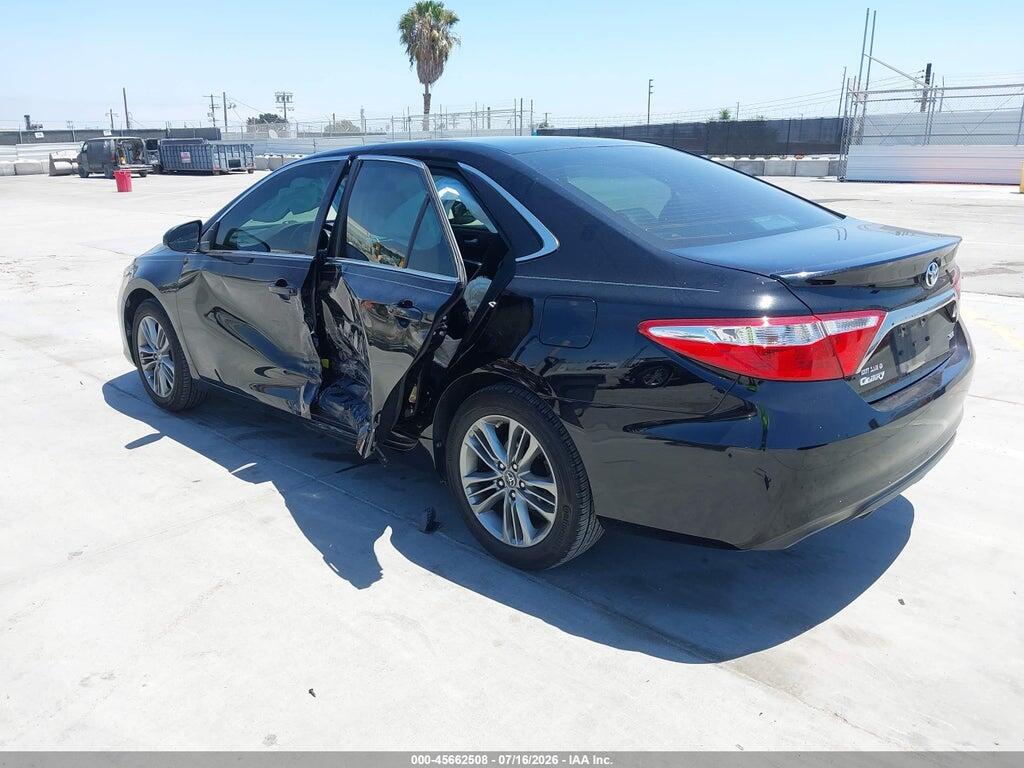 4T1BF1FK3HU799164 2017 TOYOTA CAMRY photo no. 3