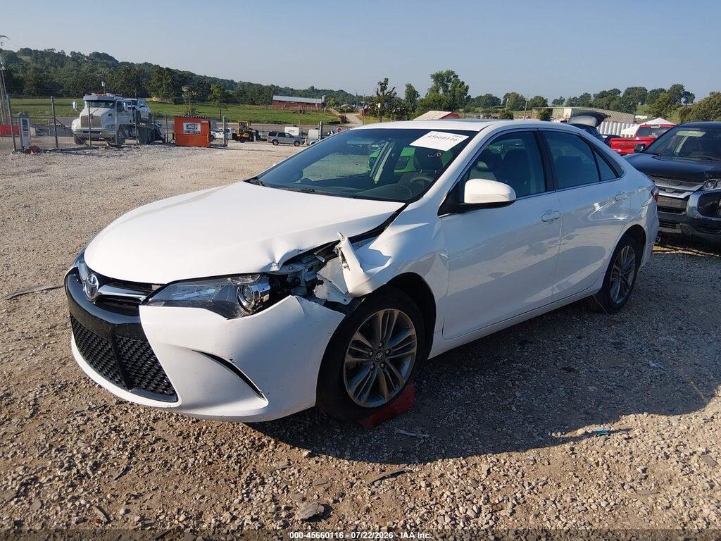 4T1BF1FK2H4400437 2017 TOYOTA CAMRY photo no. 2