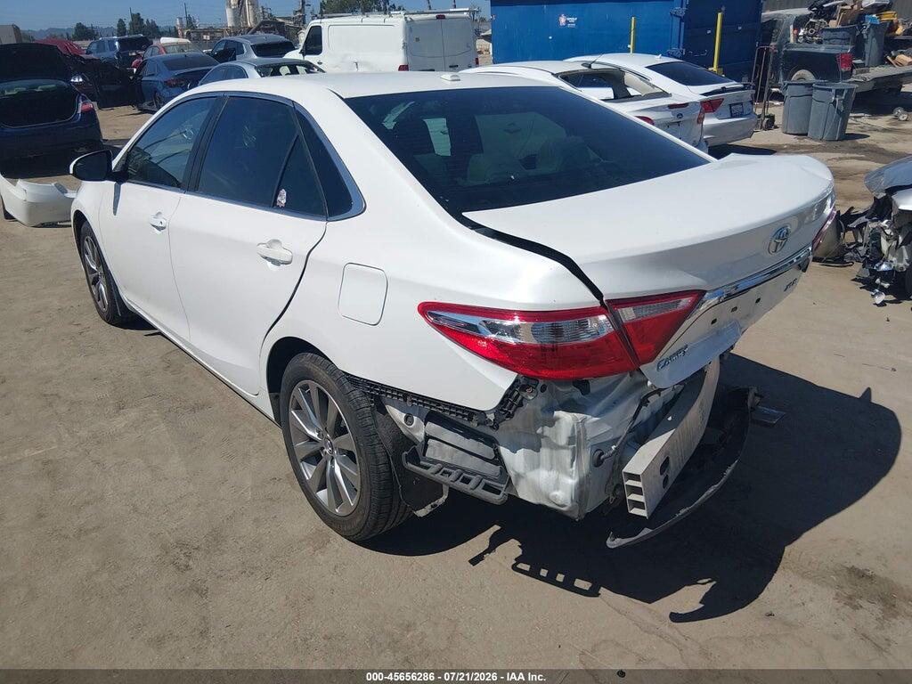 4T1BF1FK9HU322948 2017 TOYOTA CAMRY photo no. 3