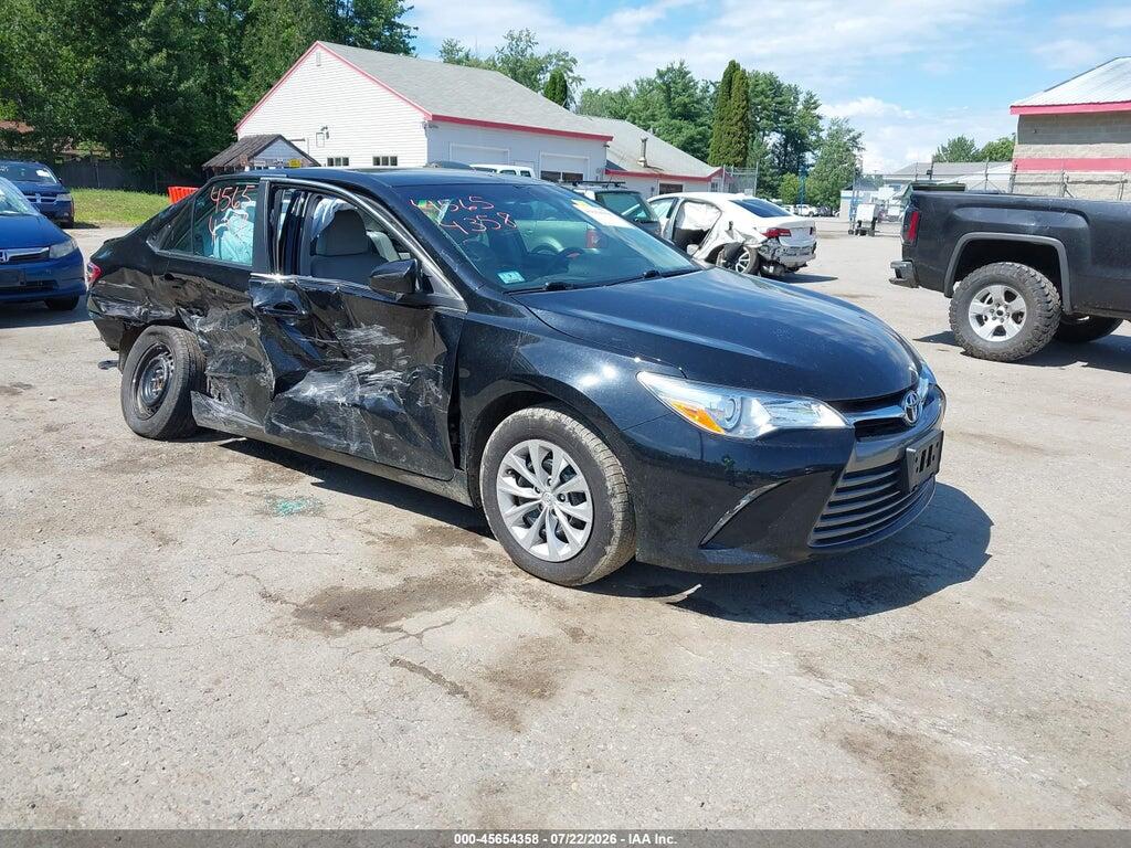 4T1BF1FK5HU768384 2017 TOYOTA CAMRY photo no. 1