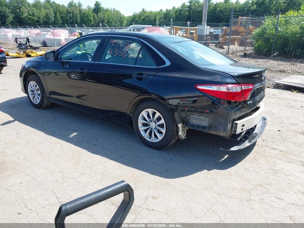 4T1BF1FK5HU768384 2017 TOYOTA CAMRY photo no. 3