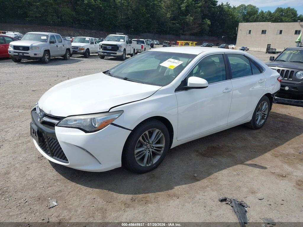 4T1BF1FK2HU451615 2017 TOYOTA CAMRY photo no. 2