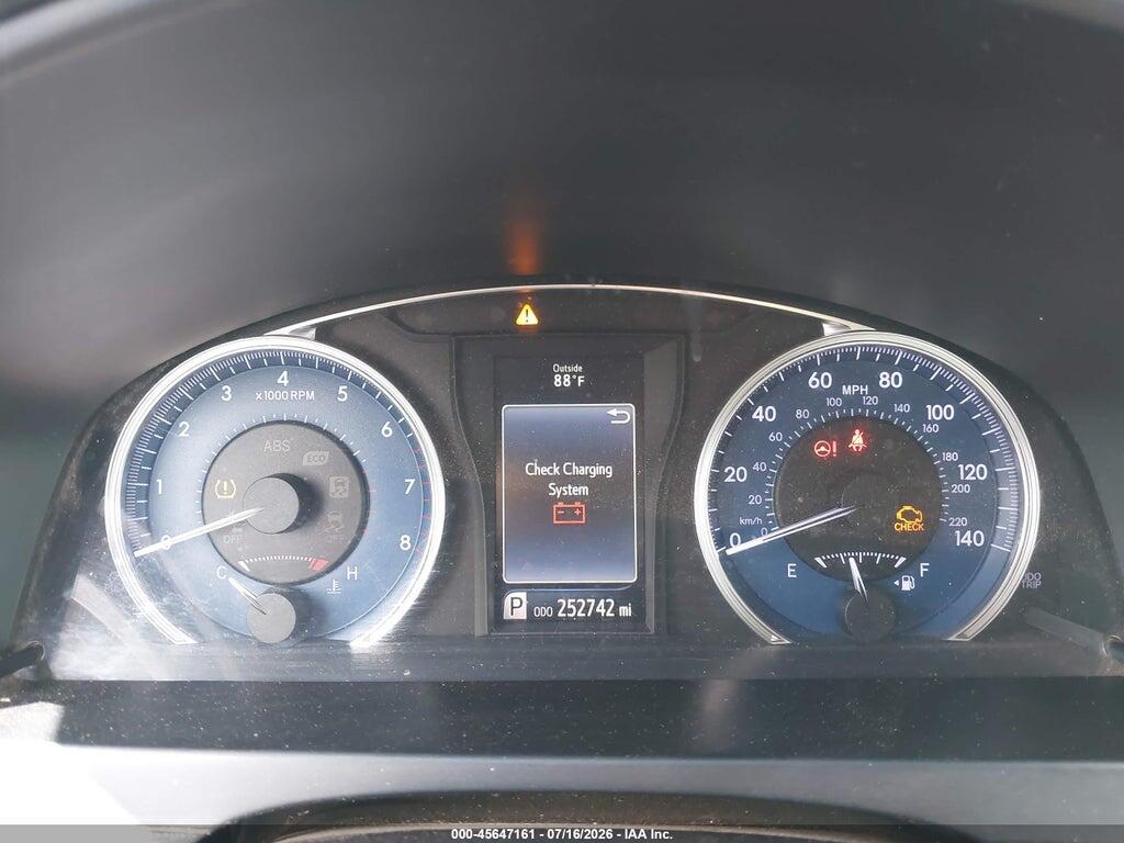 4T1BF1FK8HU407540 2017 TOYOTA CAMRY photo no. 7