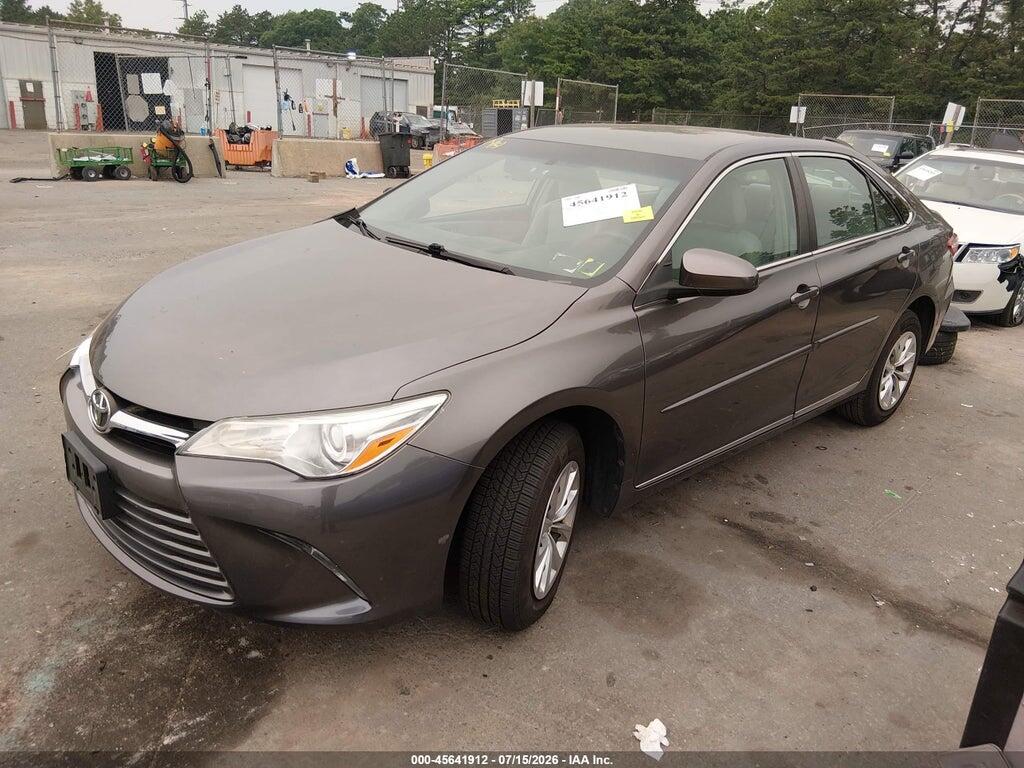 4T1BF1FK8HU774440 2017 TOYOTA CAMRY photo no. 2