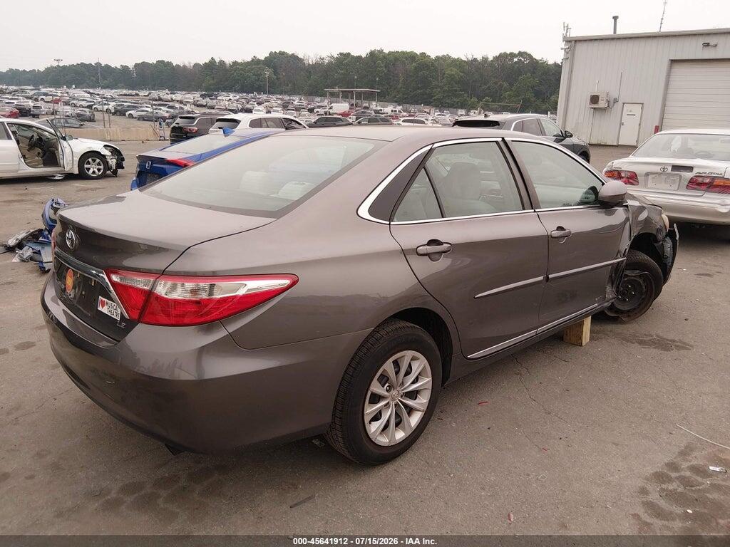 4T1BF1FK8HU774440 2017 TOYOTA CAMRY photo no. 4