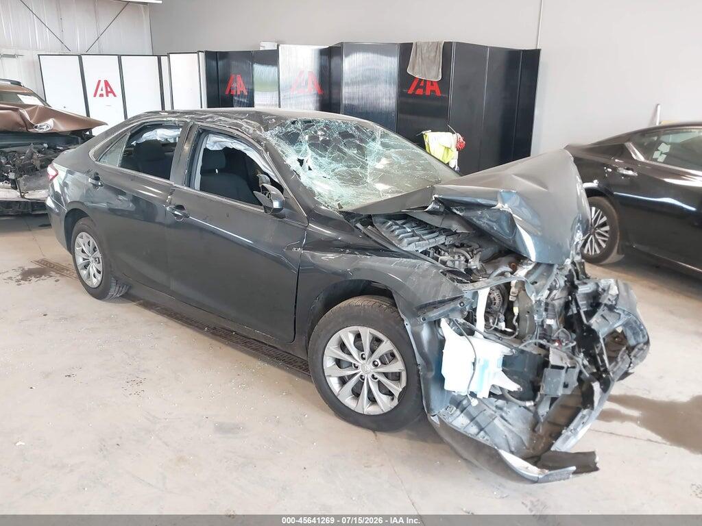 4T1BF1FK3HU347053 2017 TOYOTA CAMRY photo no. 1