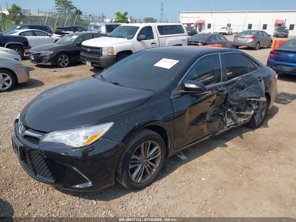 4T1BF1FK9HU359577 2017 TOYOTA CAMRY photo no. 2