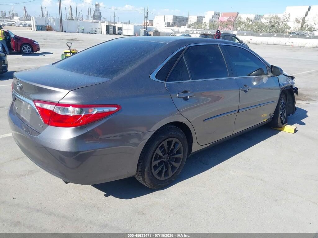 4T1BF1FK9HU753595 2017 TOYOTA CAMRY photo no. 4