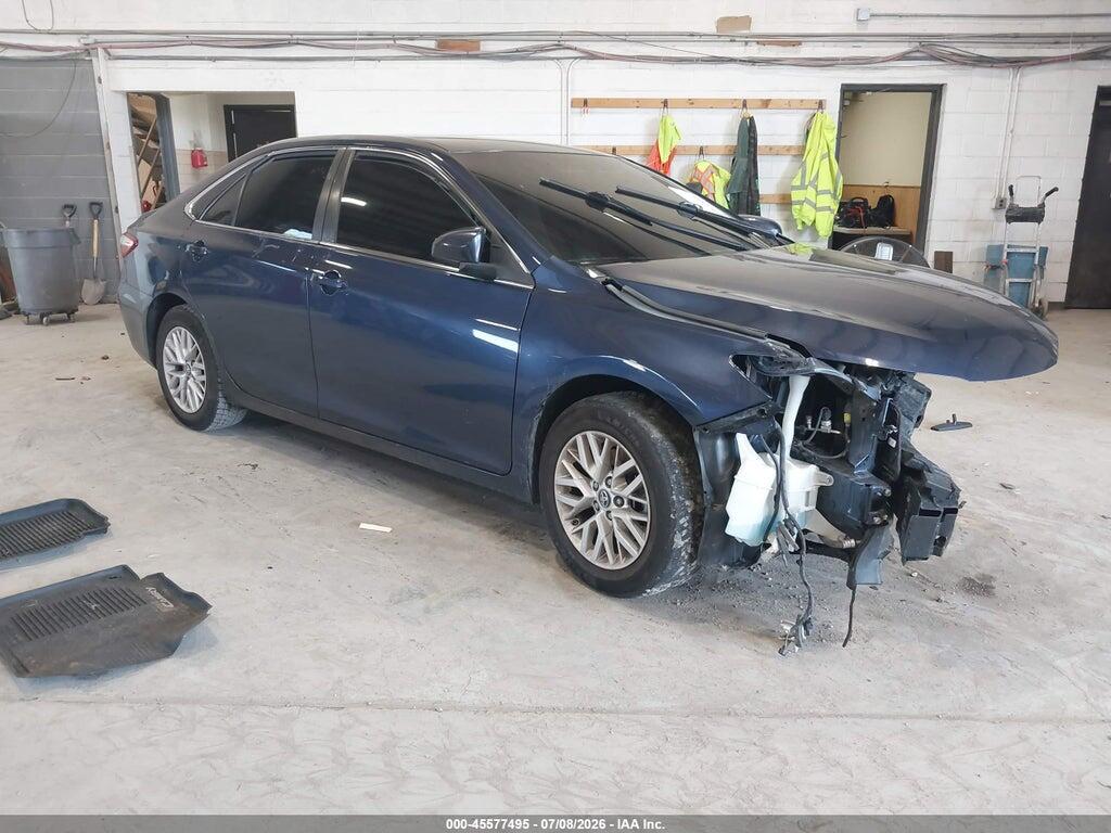 4T1BF1FK2HU695667 2017 TOYOTA CAMRY photo no. 1