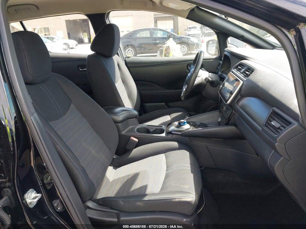 1N4AZ1CV5MC557021 2021 NISSAN LEAF photo no. 5