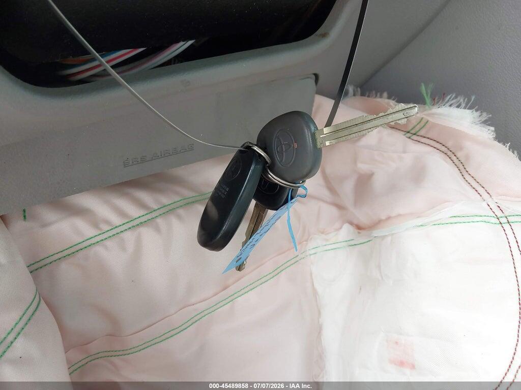 4T1BF1FK4HU714347 2017 TOYOTA CAMRY photo no. 11