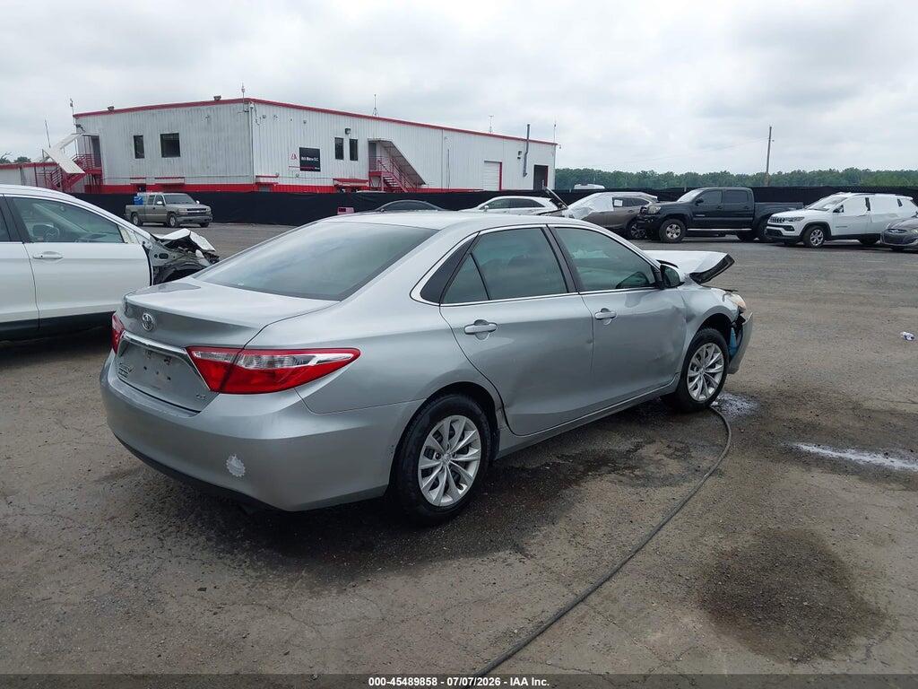 4T1BF1FK4HU714347 2017 TOYOTA CAMRY photo no. 4