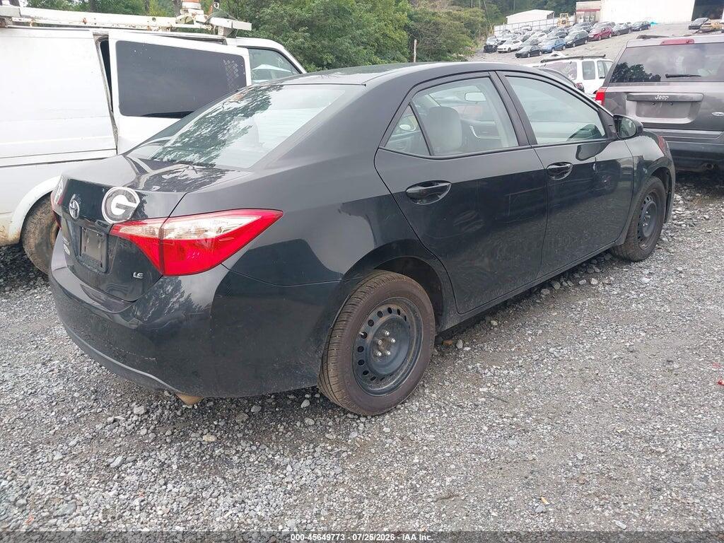 5YFBURHE3HP670127 2017 TOYOTA COROLLA photo no. 4