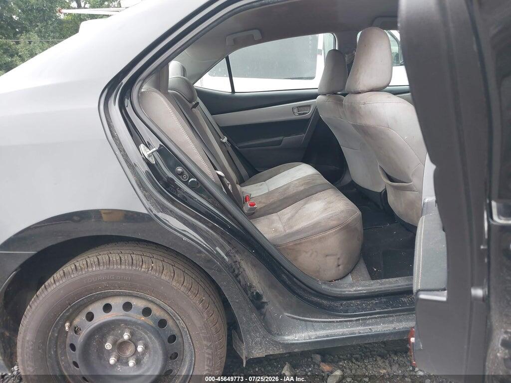 5YFBURHE3HP670127 2017 TOYOTA COROLLA photo no. 8