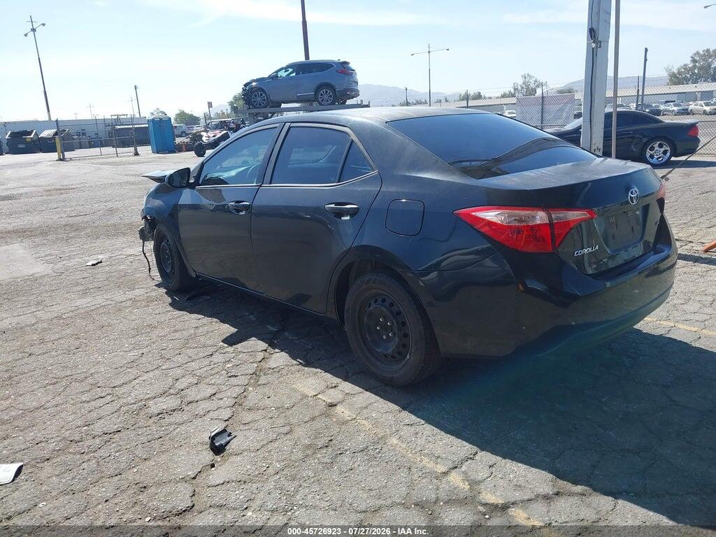 5YFBURHE9HP666986 2017 TOYOTA COROLLA photo no. 3