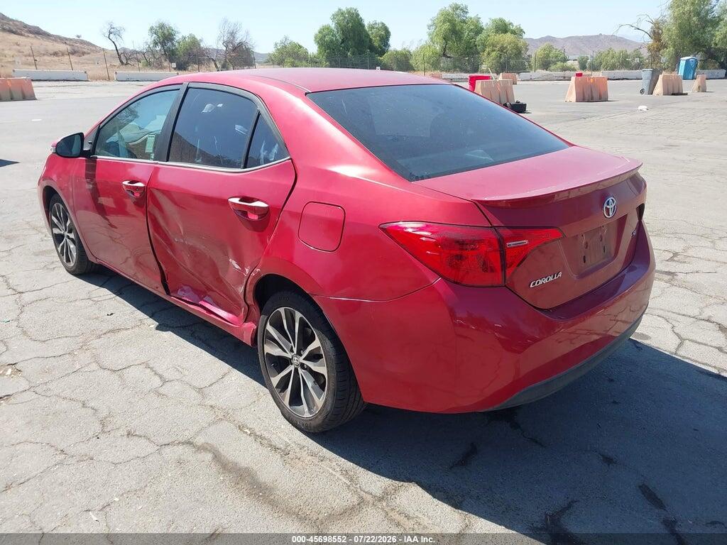 5YFBURHE3HP666417 2017 TOYOTA COROLLA photo no. 3