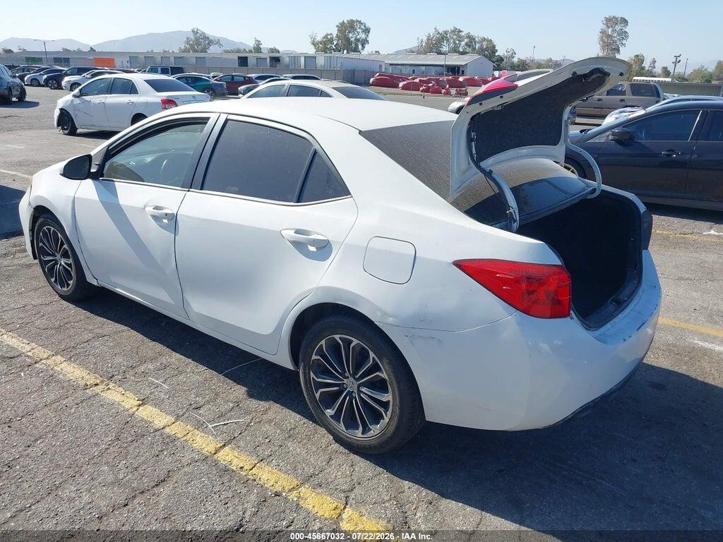 5YFBURHE2HP569466 2017 TOYOTA COROLLA photo no. 3