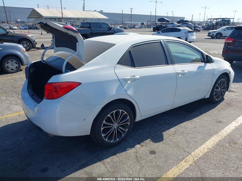 5YFBURHE2HP569466 2017 TOYOTA COROLLA photo no. 4