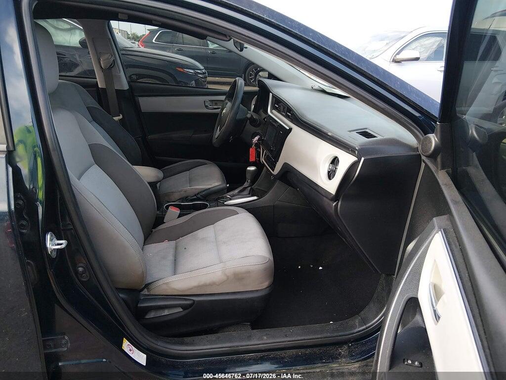 5YFBURHE3HP677305 2017 TOYOTA COROLLA photo no. 5