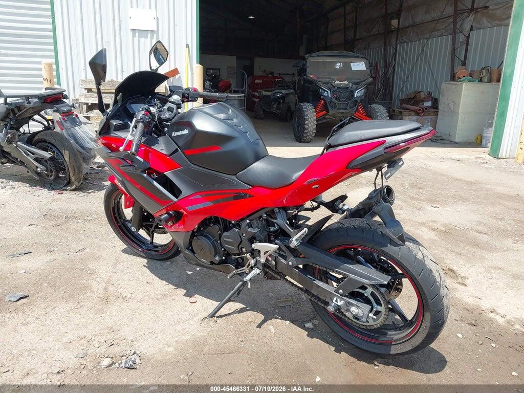 ML5EXGG11SDA66610 2025 KAWASAKI EX500 photo no. 3