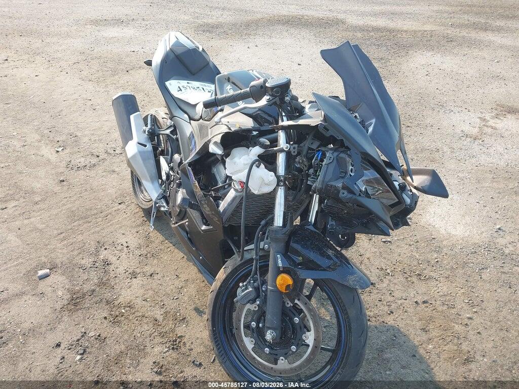 ML5EXGJ17SDA67348 2025 KAWASAKI EX500 photo no. 1