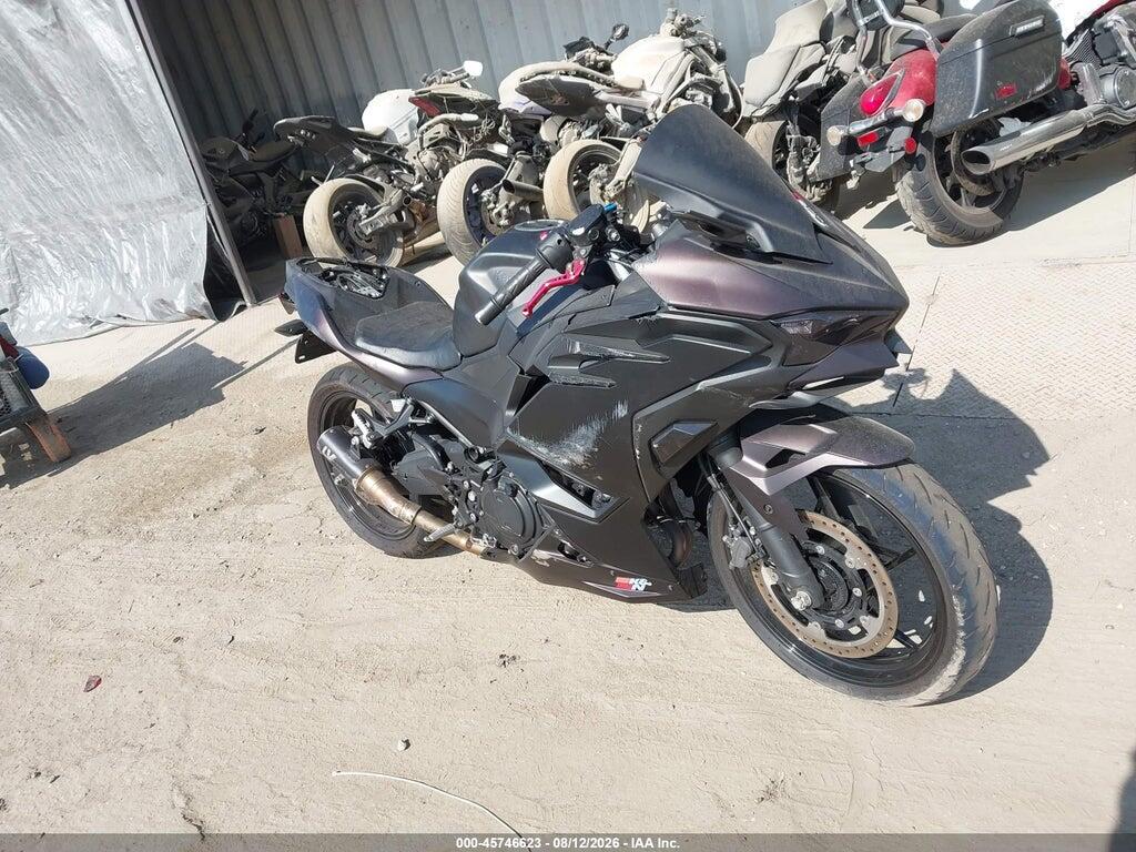 ML5EXGG17SDA44868 2025 KAWASAKI EX500 photo no. 1